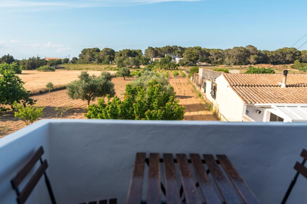 Apartamentos Mayans San Ferrán de ses Roques Exterior foto